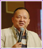 ����ʵ�����߻����޹�˾���³�ʯ��